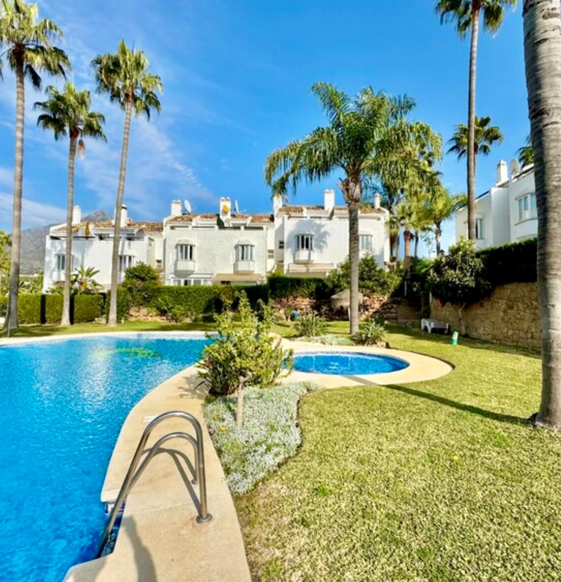 Huis te koop in The Golden Mile | 3 slaapkamers H5493097