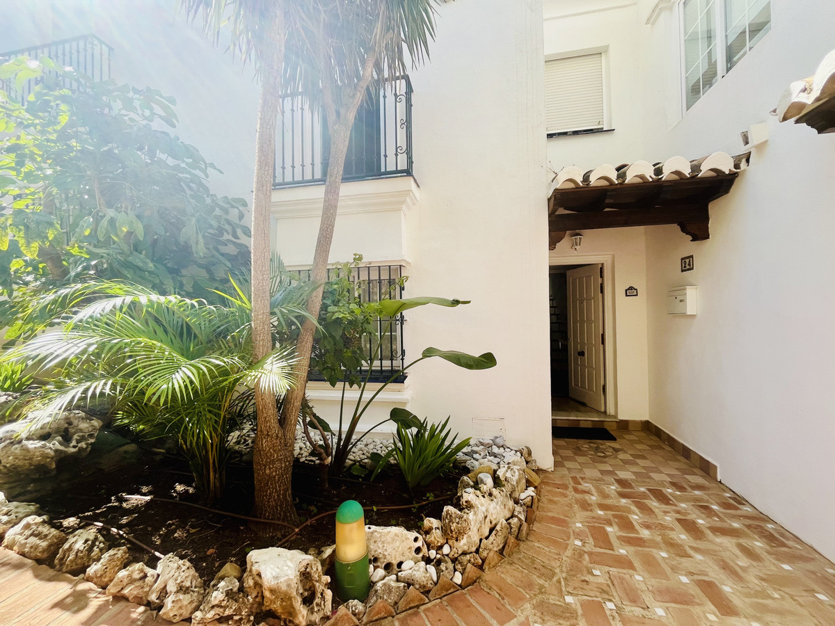 Huis te koop in The Golden Mile | 3 slaapkamers H5493097