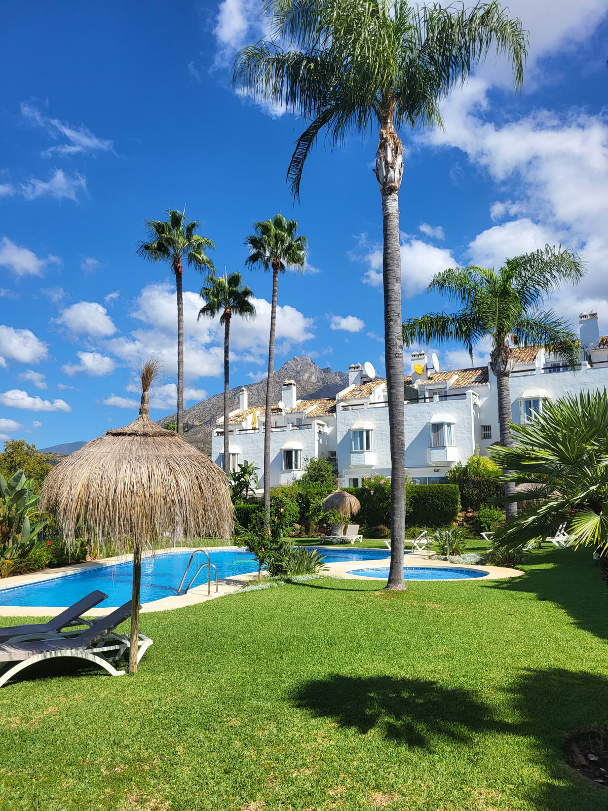 Huis te koop in The Golden Mile | 3 slaapkamers H5493097