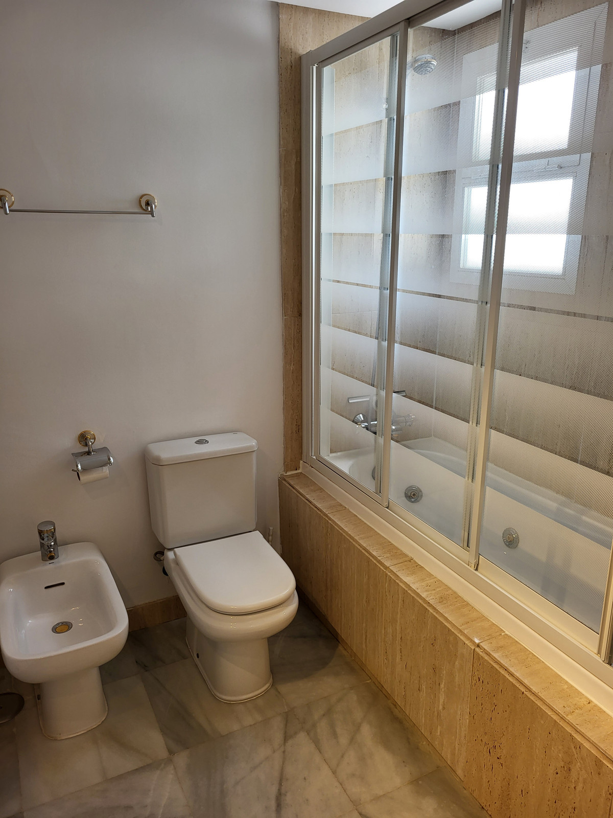 Huis te koop in The Golden Mile | 3 slaapkamers H5493097