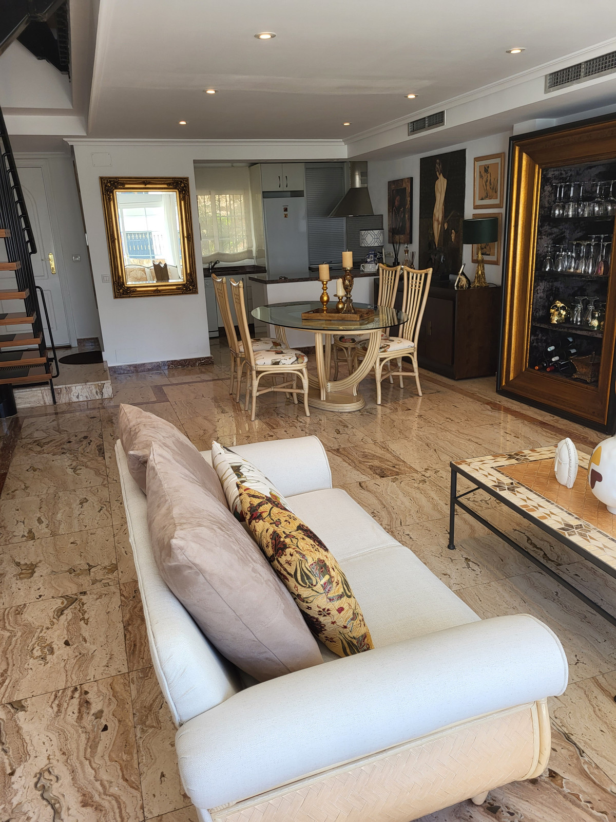 Huis te koop in The Golden Mile | 3 slaapkamers H5493097