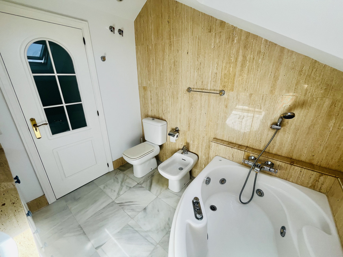 Huis te koop in The Golden Mile | 3 slaapkamers H5493097