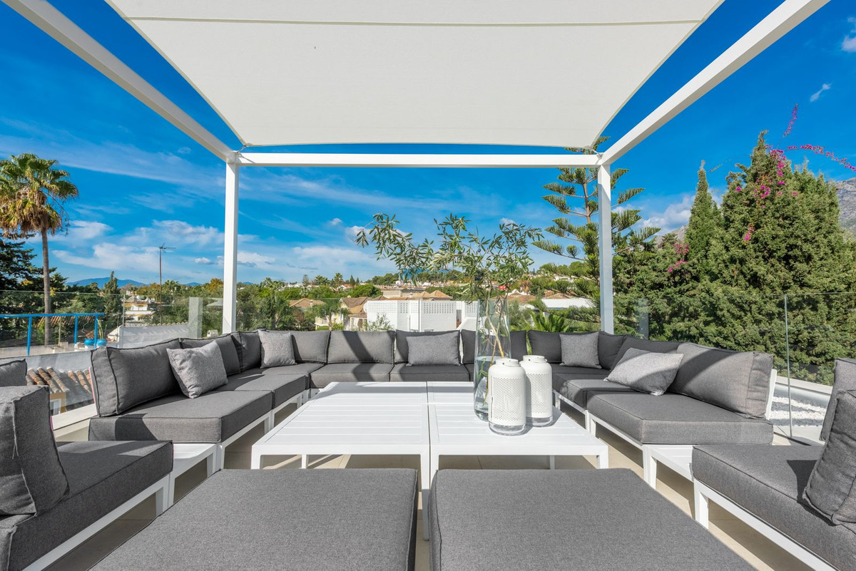 Huis te koop in The Golden Mile | 5 slaapkamers H5495341