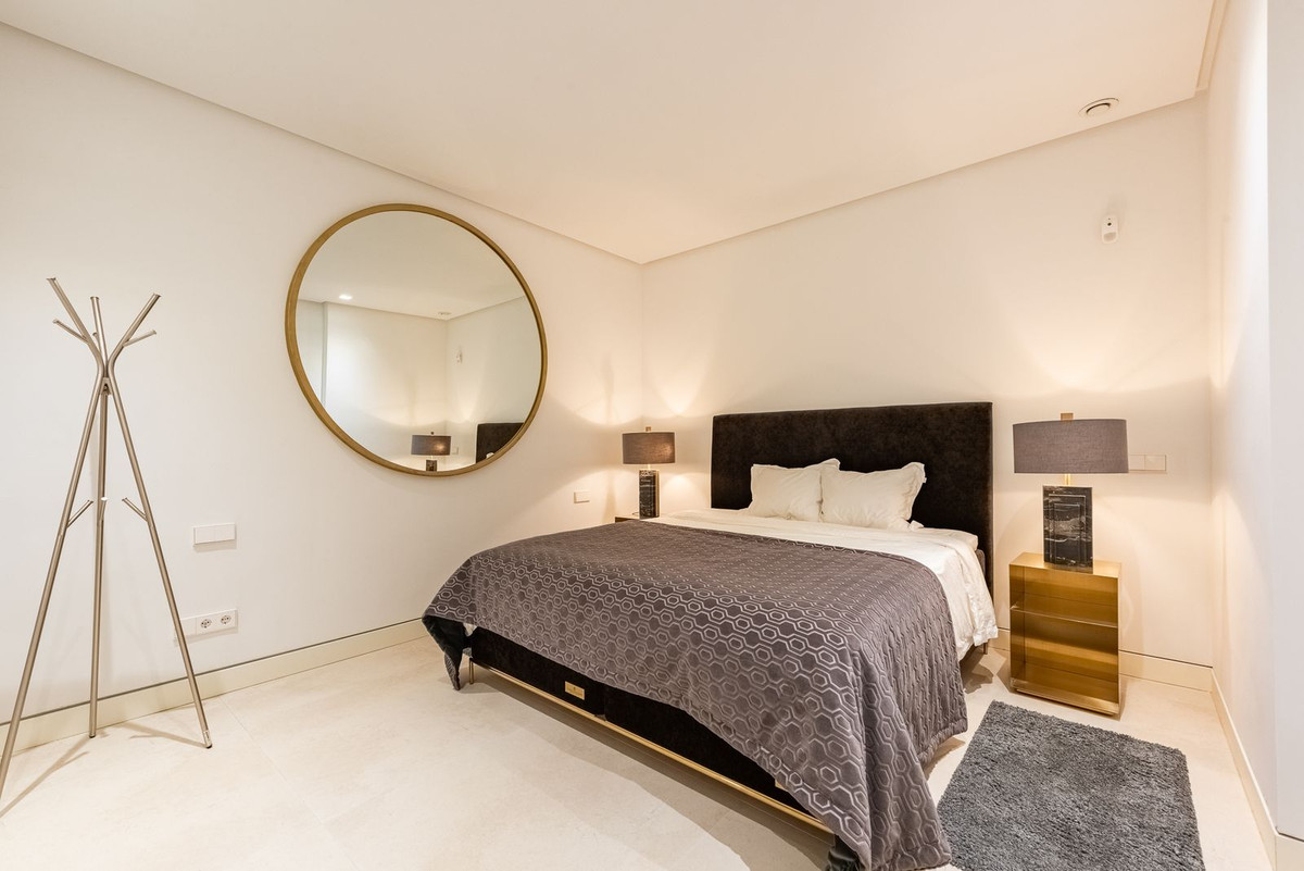 Huis te koop in The Golden Mile | 5 slaapkamers H5495341