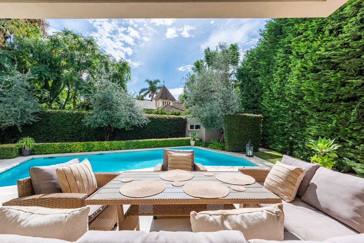 Huis te koop in The Golden Mile | 5 slaapkamers H5495341