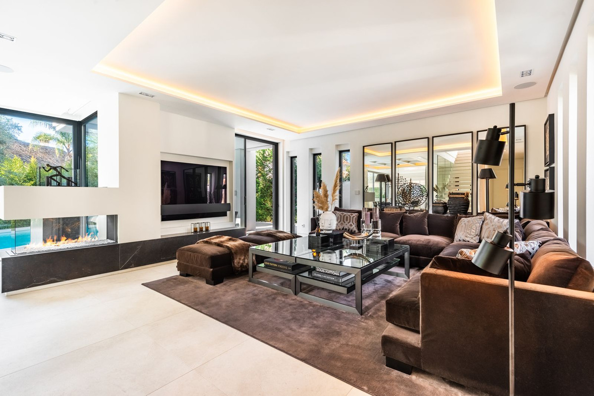 Huis te koop in The Golden Mile | 5 slaapkamers H5495341