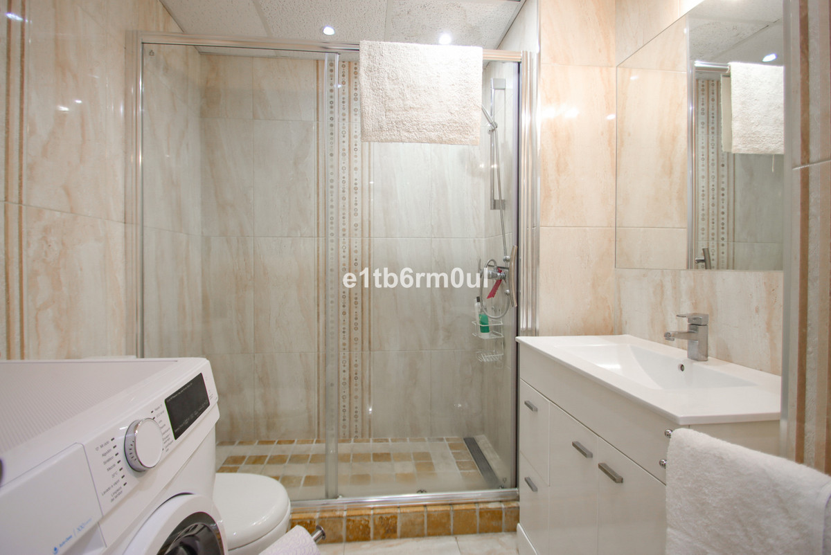 Huis te koop in The Golden Mile | 2 slaapkamers H5517832