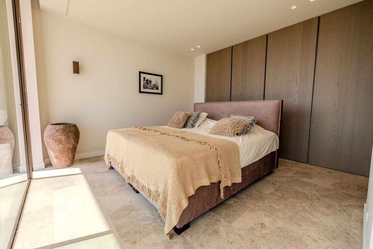 Huis te koop in The Golden Mile | 4 slaapkamers H5530162