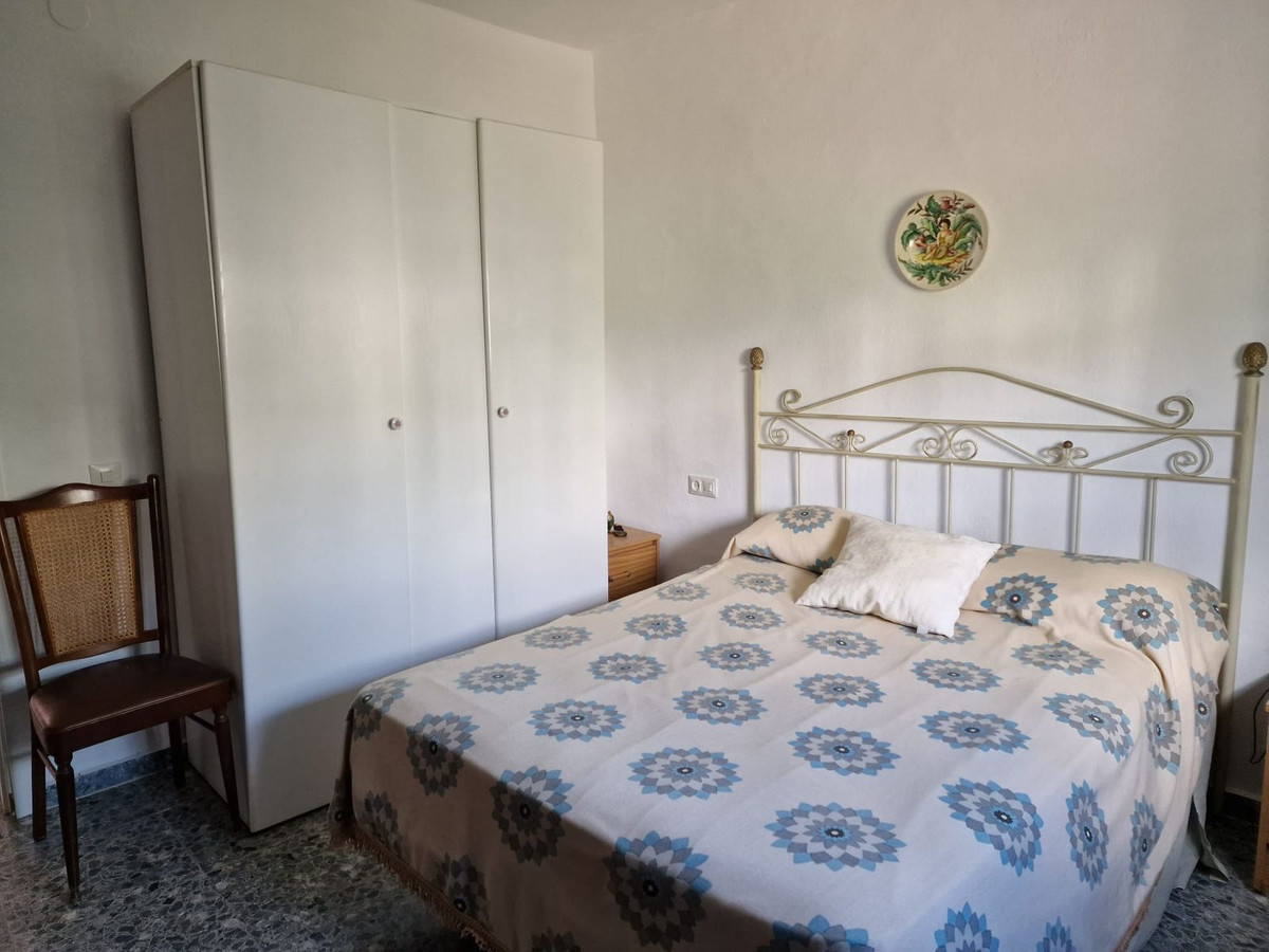 Vrijstaande Villa te koop in Tolox | 8 slaapkamers H4332610