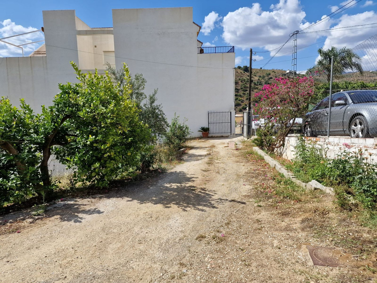 Vrijstaande Villa te koop in Tolox | 8 slaapkamers H4332610