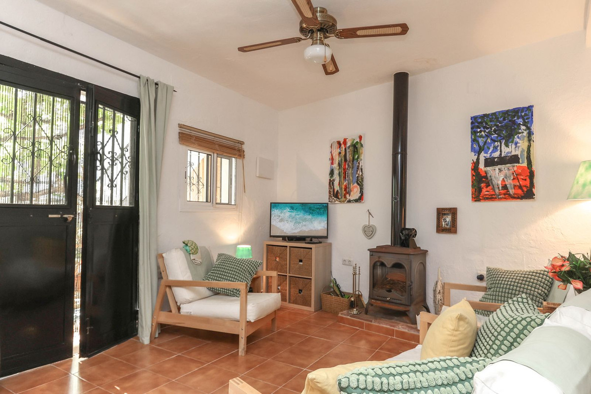 Geschakelde Woning te koop in Tolox | 2 slaapkamers H5047030