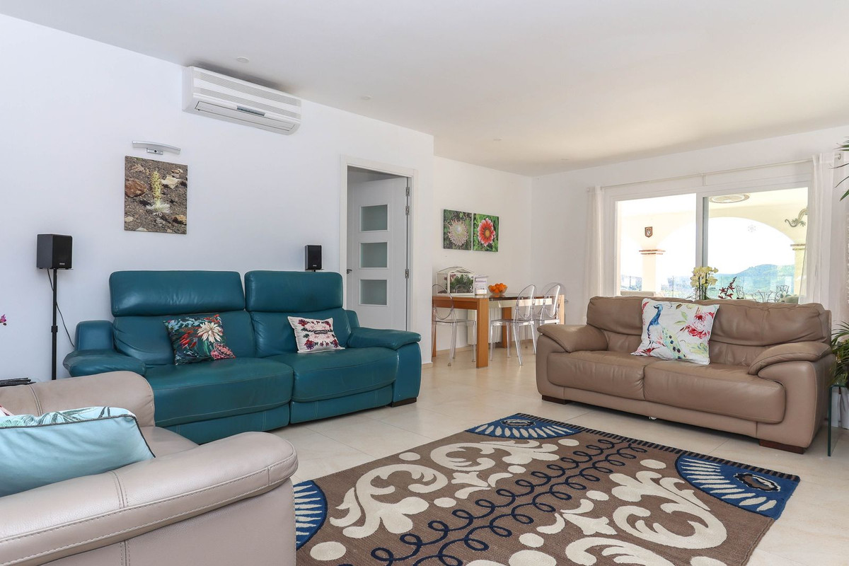 Vrijstaande Villa te koop in Tolox | 3 slaapkamers H5066902