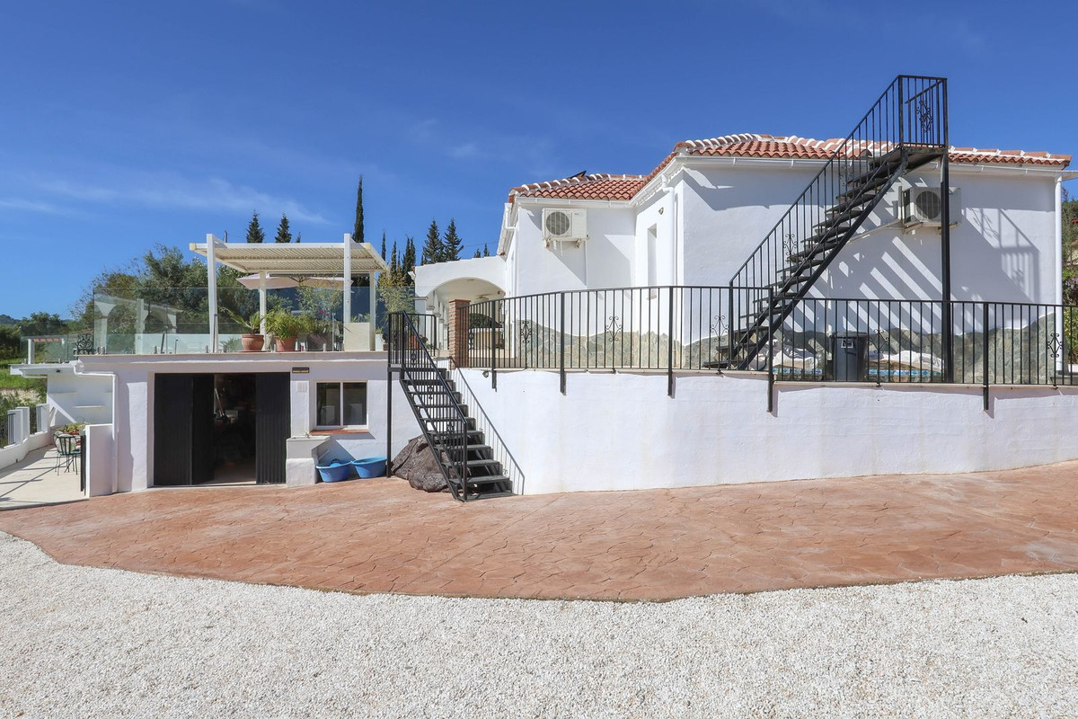 Vrijstaande Villa te koop in Tolox | 3 slaapkamers H5066902
