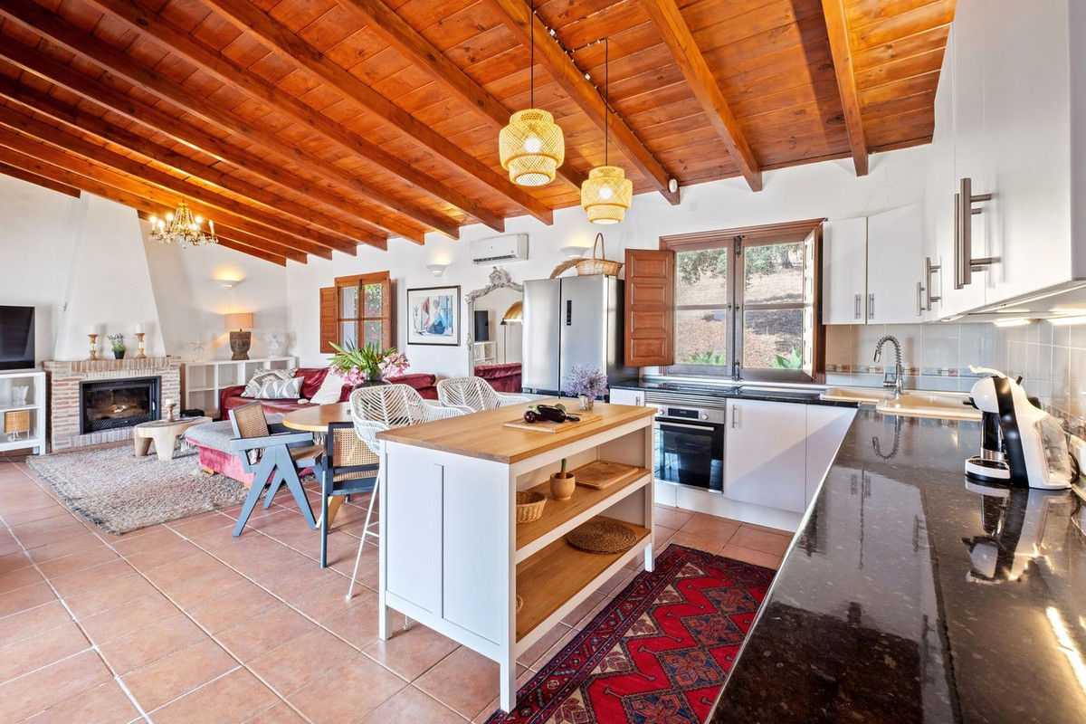 Finca - Cortijo te koop in Tolox | 3 slaapkamers H5073124