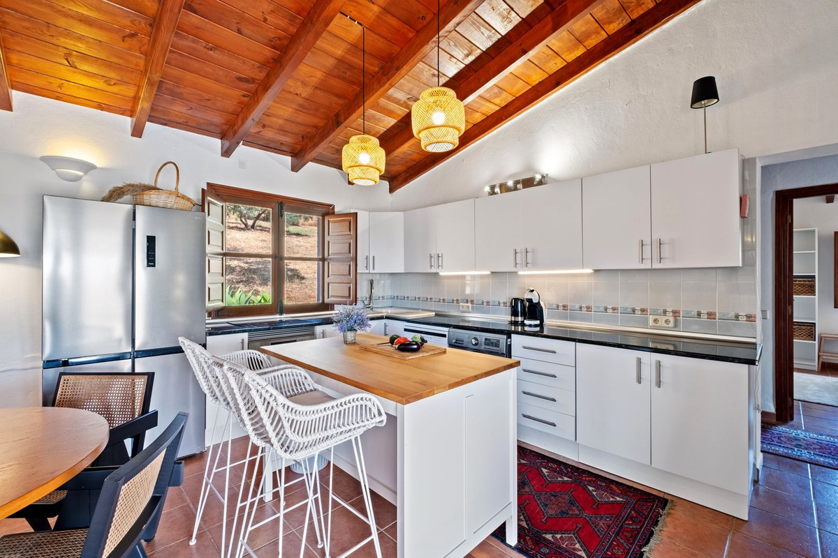 Finca - Cortijo te koop in Tolox | 3 slaapkamers H5073124