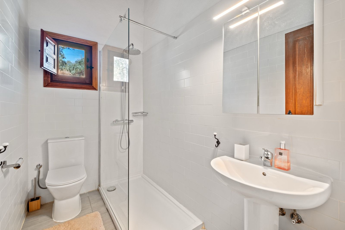 Finca - Cortijo te koop in Tolox | 3 slaapkamers H5073124