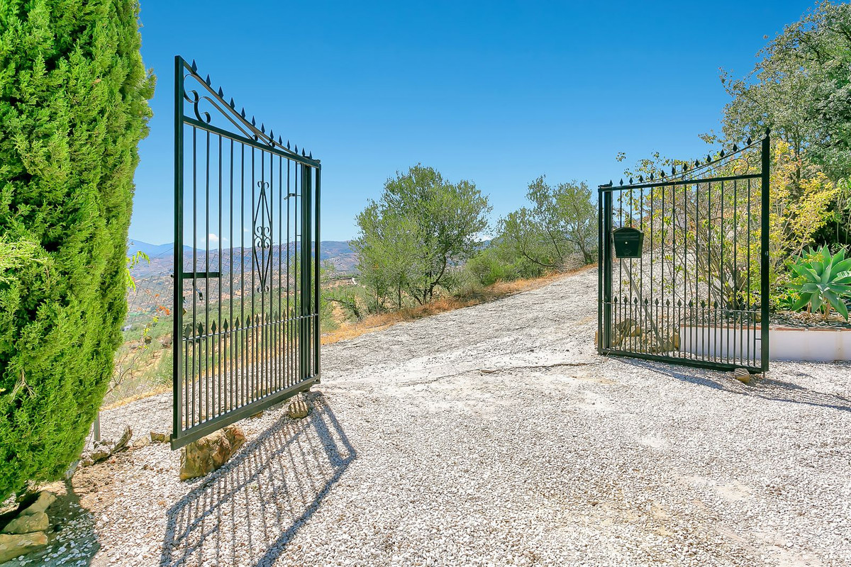 Finca - Cortijo te koop in Tolox | 3 slaapkamers H5073124