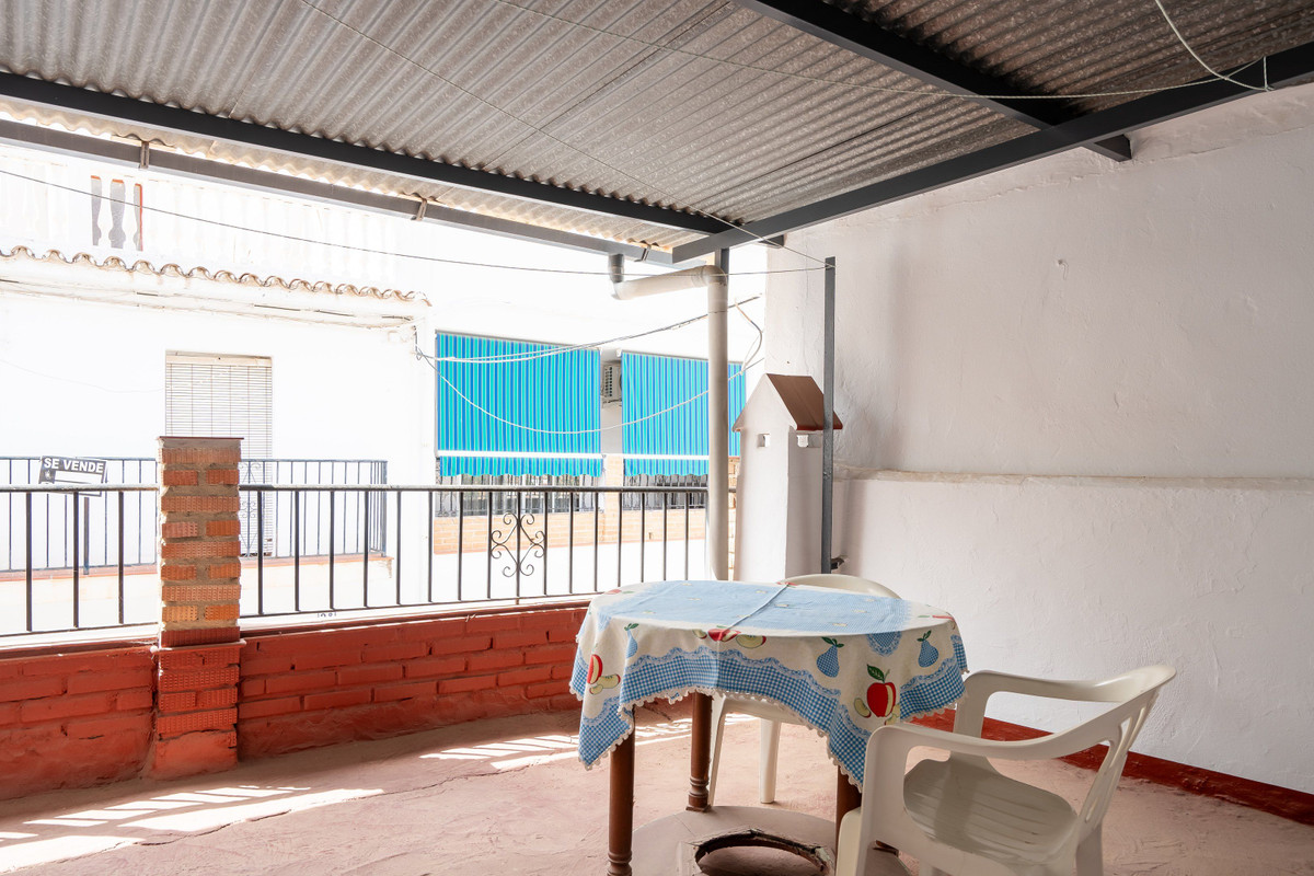 Geschakelde Woning te koop in Tolox | 5 slaapkamers H5076622
