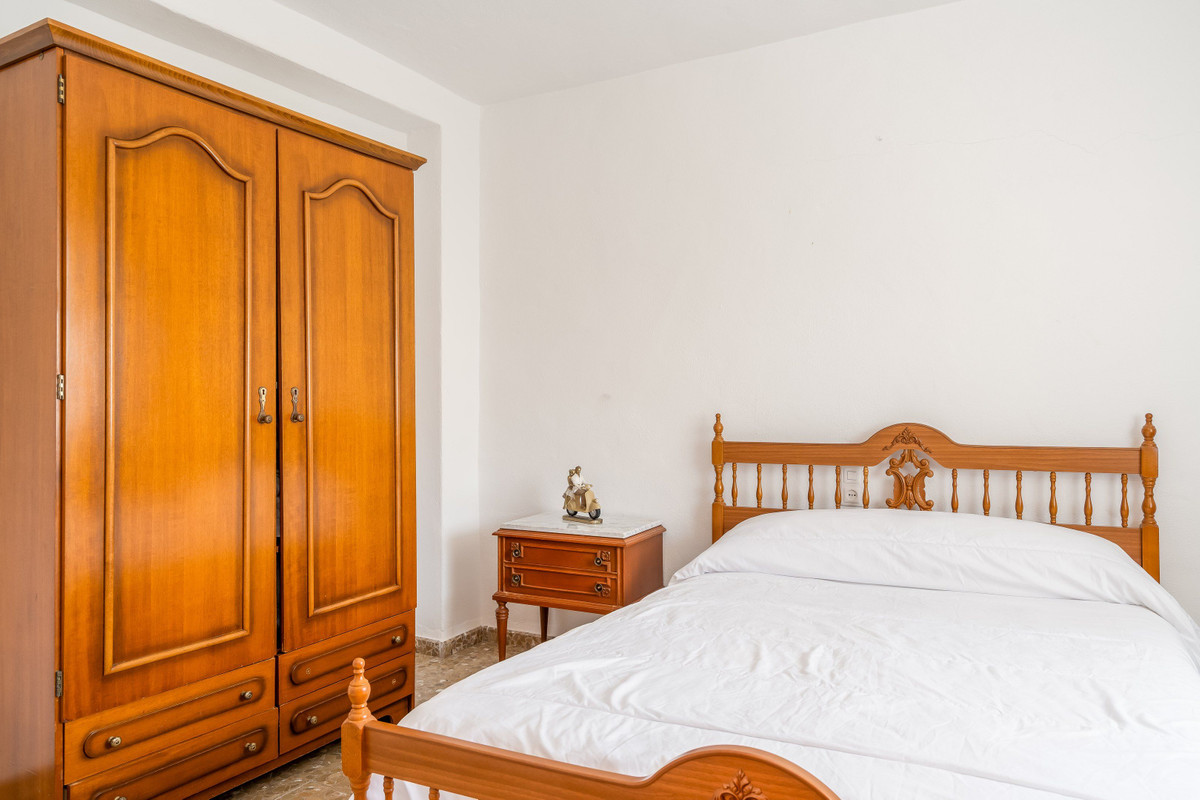 Geschakelde Woning te koop in Tolox | 5 slaapkamers H5076622