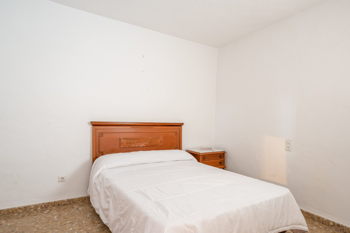 Geschakelde Woning te koop in Tolox | 5 slaapkamers H5076622