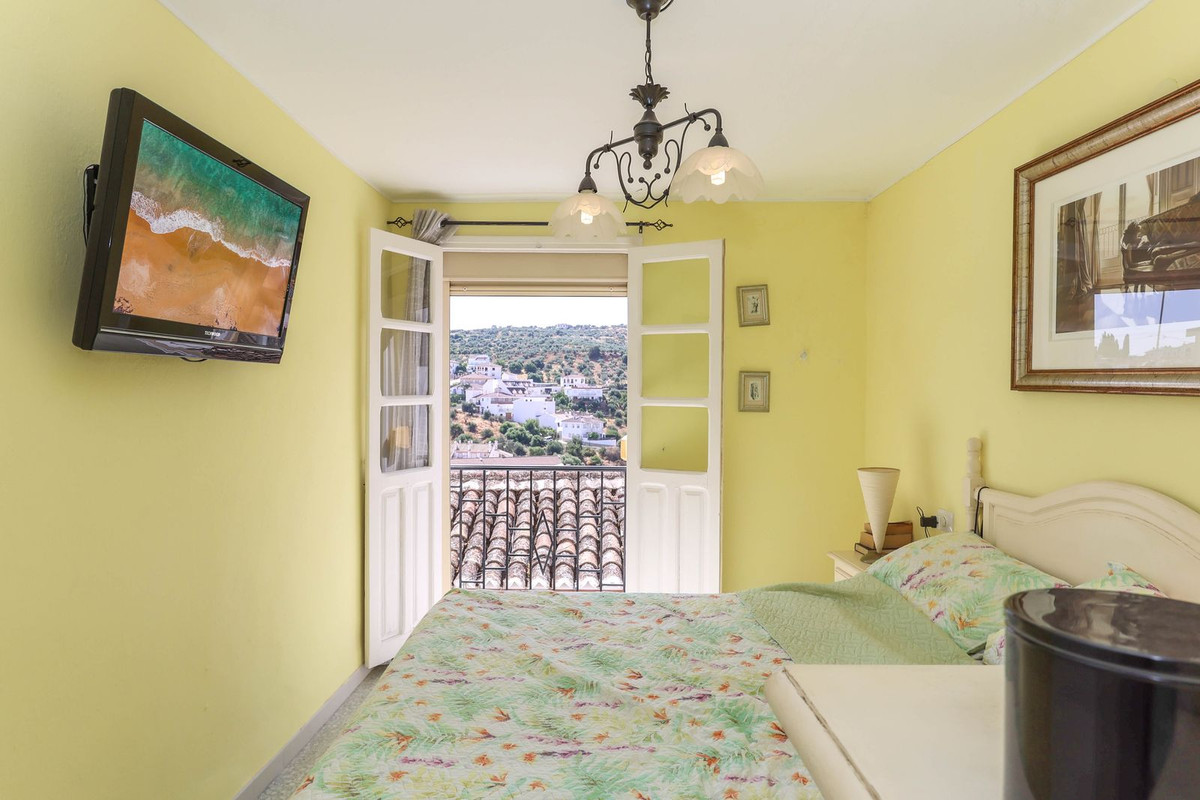 Geschakelde Woning te koop in Tolox | 3 slaapkamers H5080921
