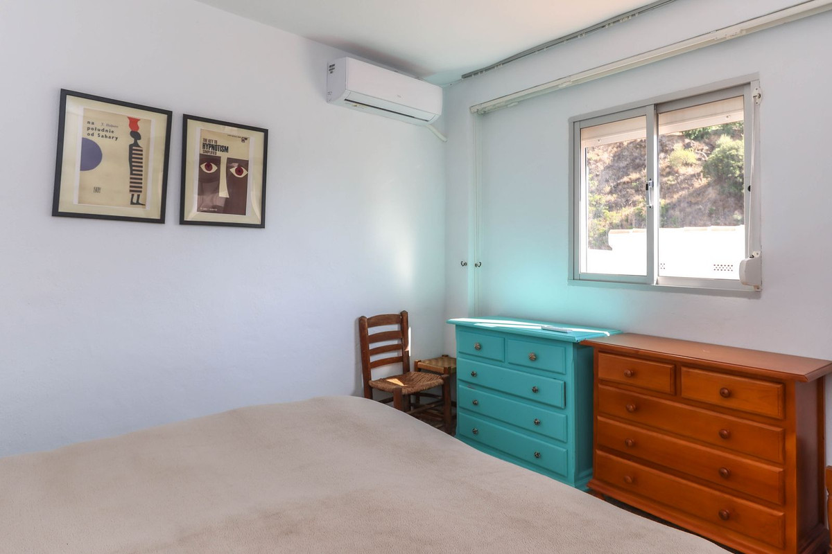 Geschakelde Woning te koop in Tolox | 5 slaapkamers H5110459