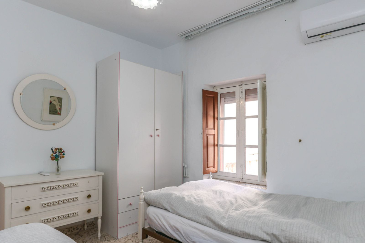 Geschakelde Woning te koop in Tolox | 5 slaapkamers H5110459