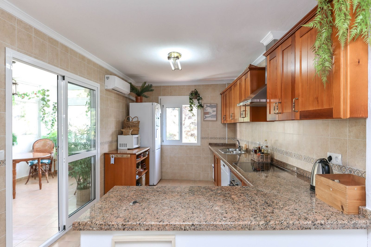 Geschakelde Woning te koop in Tolox | 5 slaapkamers H5110459