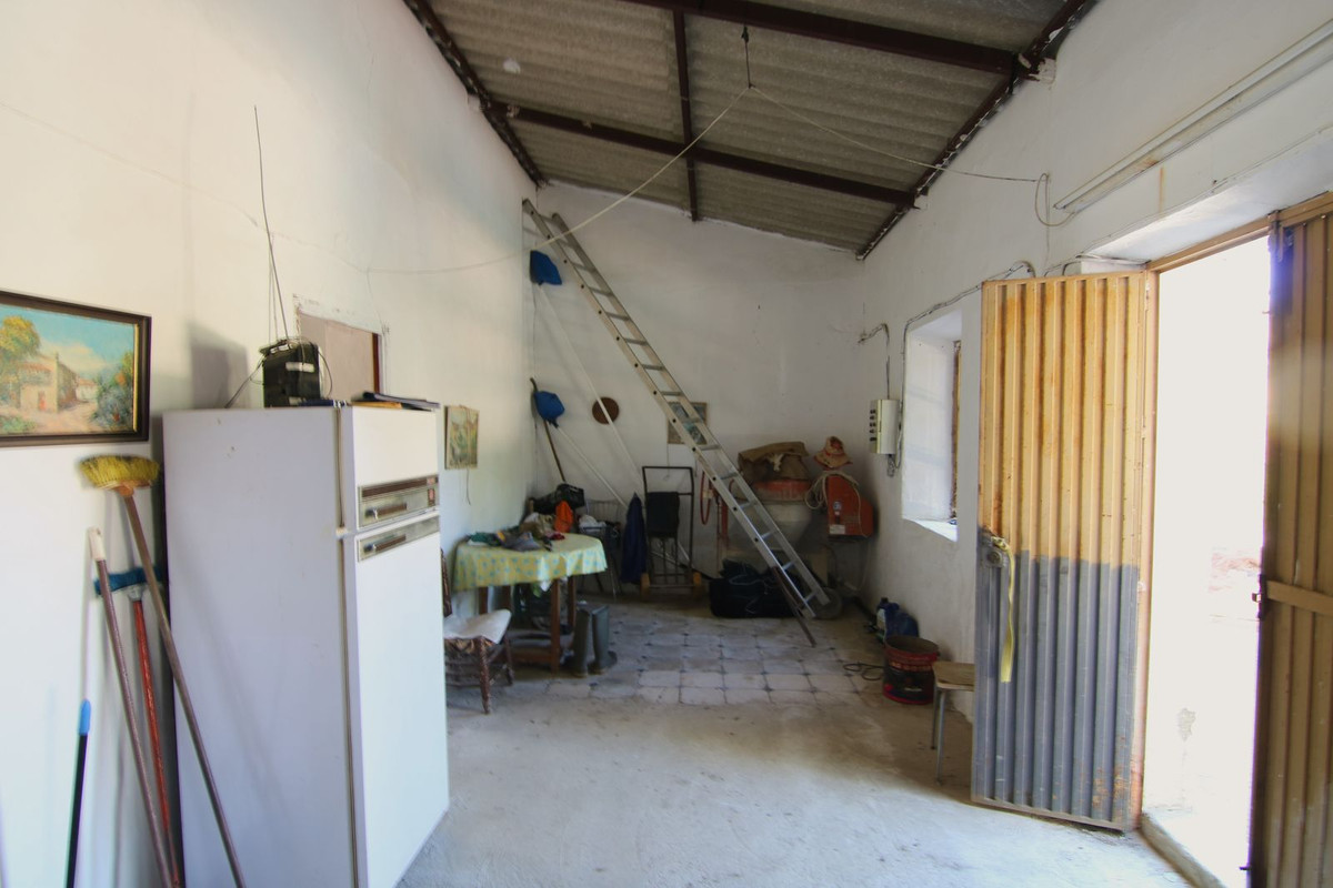 Finca - Cortijo te koop in Tolox | 2 slaapkamers H5191930