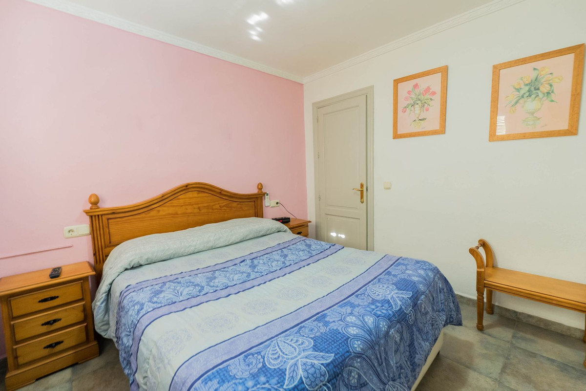 Finca - Cortijo te koop in Tolox | 4 slaapkamers H5238655