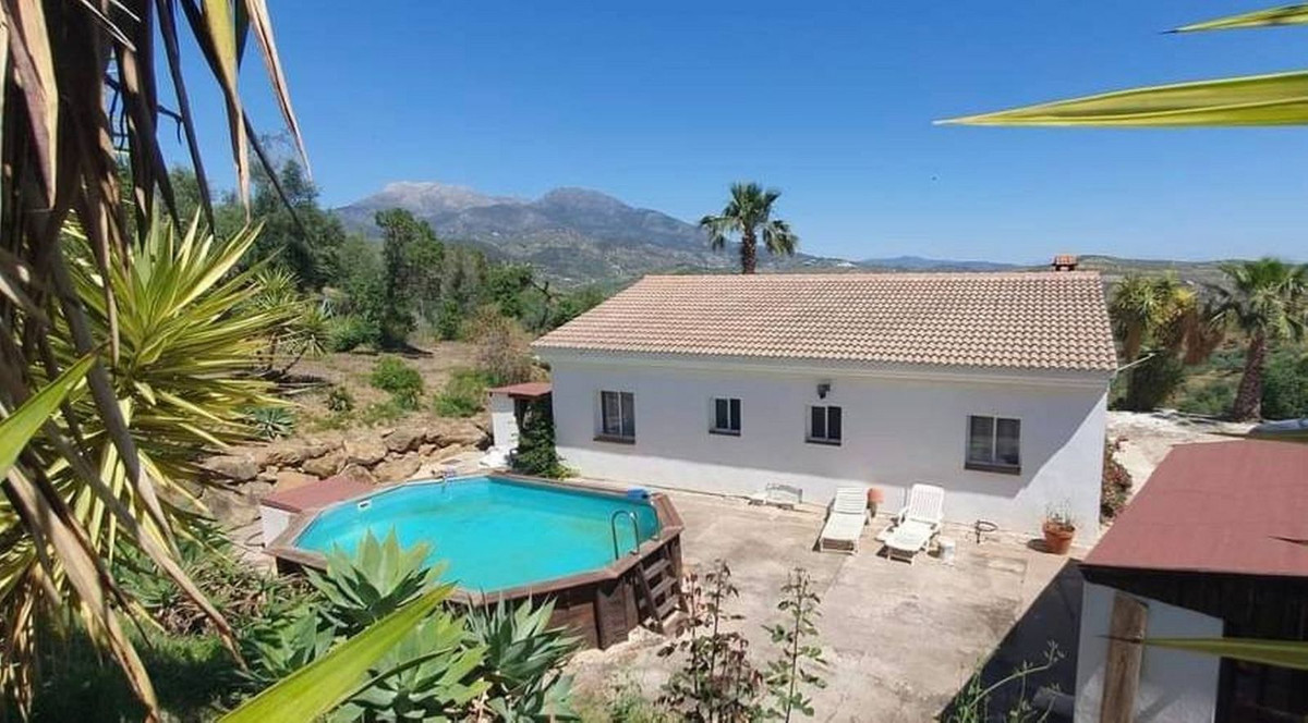 Finca - Cortijo te koop in Tolox | 3 slaapkamers H5263438