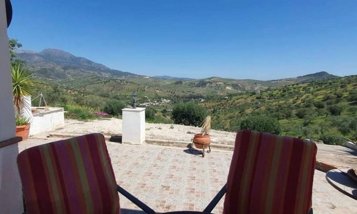 Finca - Cortijo te koop in Tolox | 3 slaapkamers H5263438