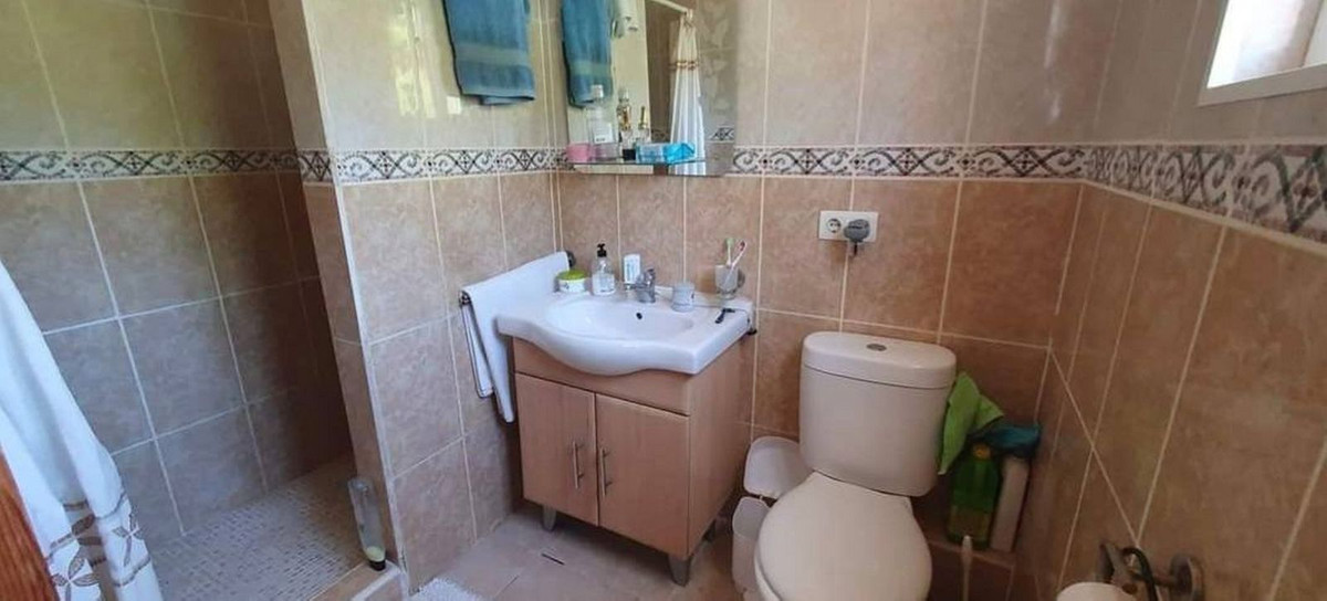 Finca - Cortijo te koop in Tolox | 3 slaapkamers H5263438