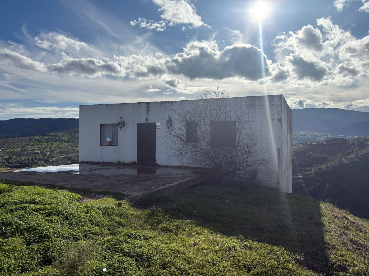 Finca - Cortijo te koop in Tolox | 3 slaapkamers H5263561