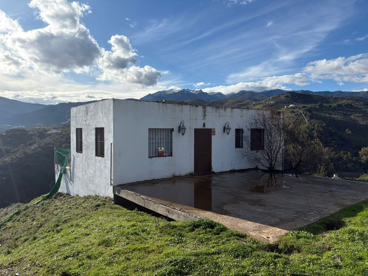 Finca - Cortijo te koop in Tolox | 3 slaapkamers H5263561