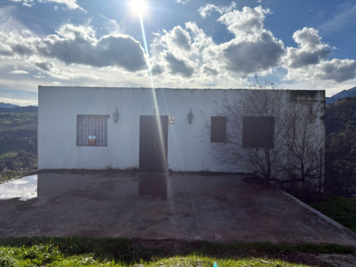 Finca - Cortijo te koop in Tolox | 3 slaapkamers H5263561