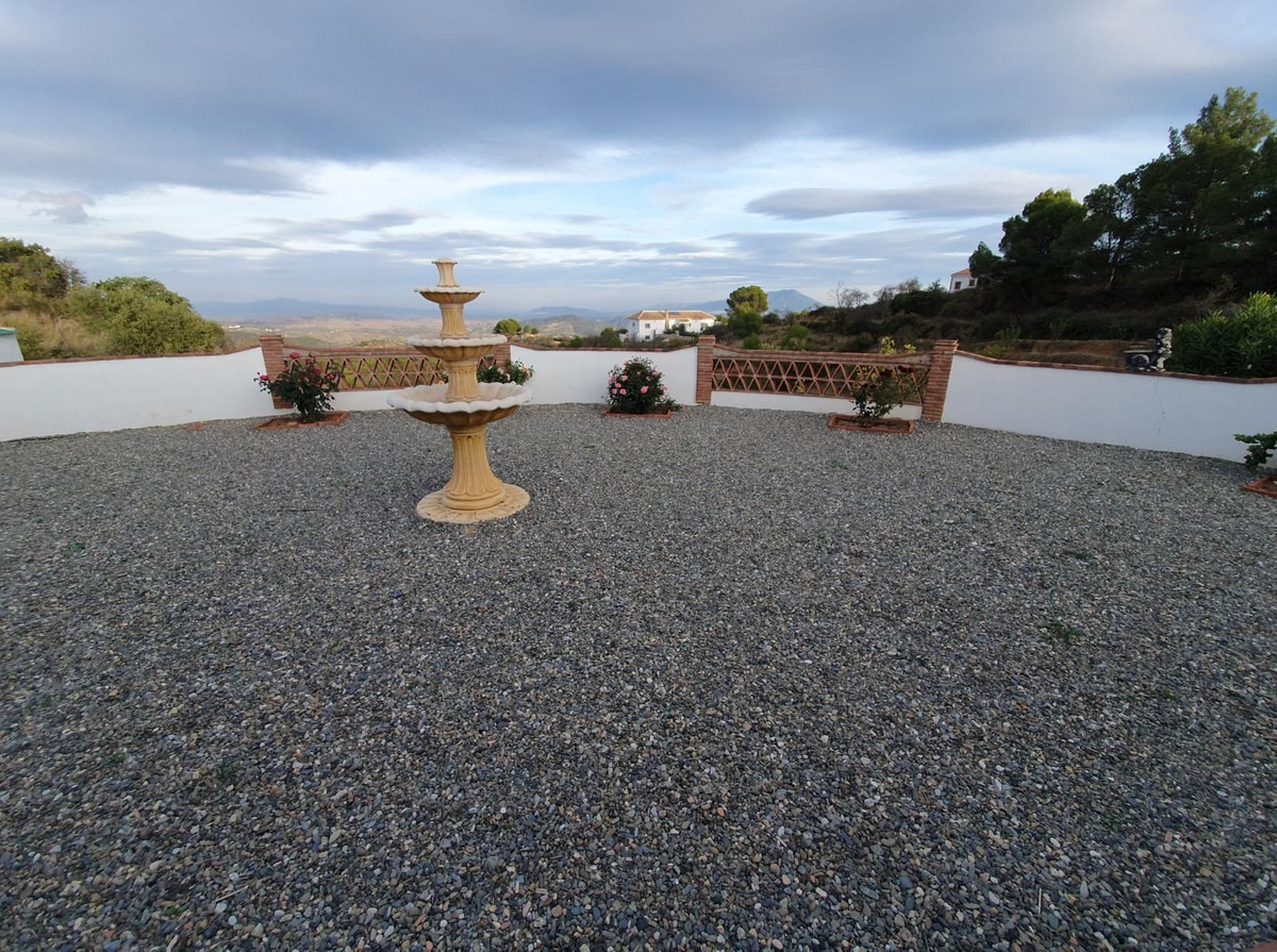 Finca - Cortijo te koop in Tolox | 4 slaapkamers H5349370