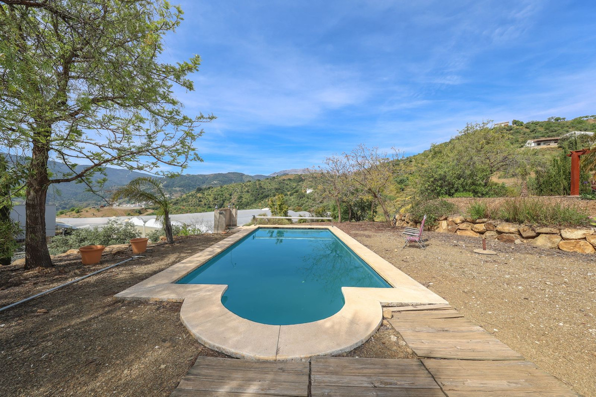 Property main view 40