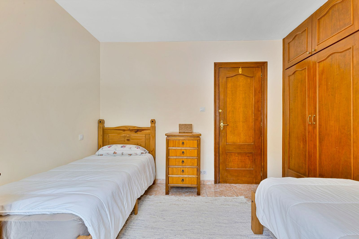 Geschakelde Woning te koop in Tolox | 4 slaapkamers H5392912