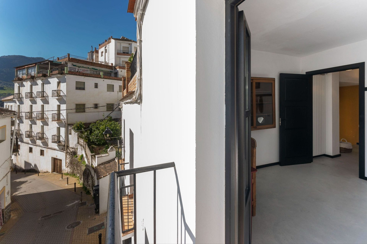 Property main view 16