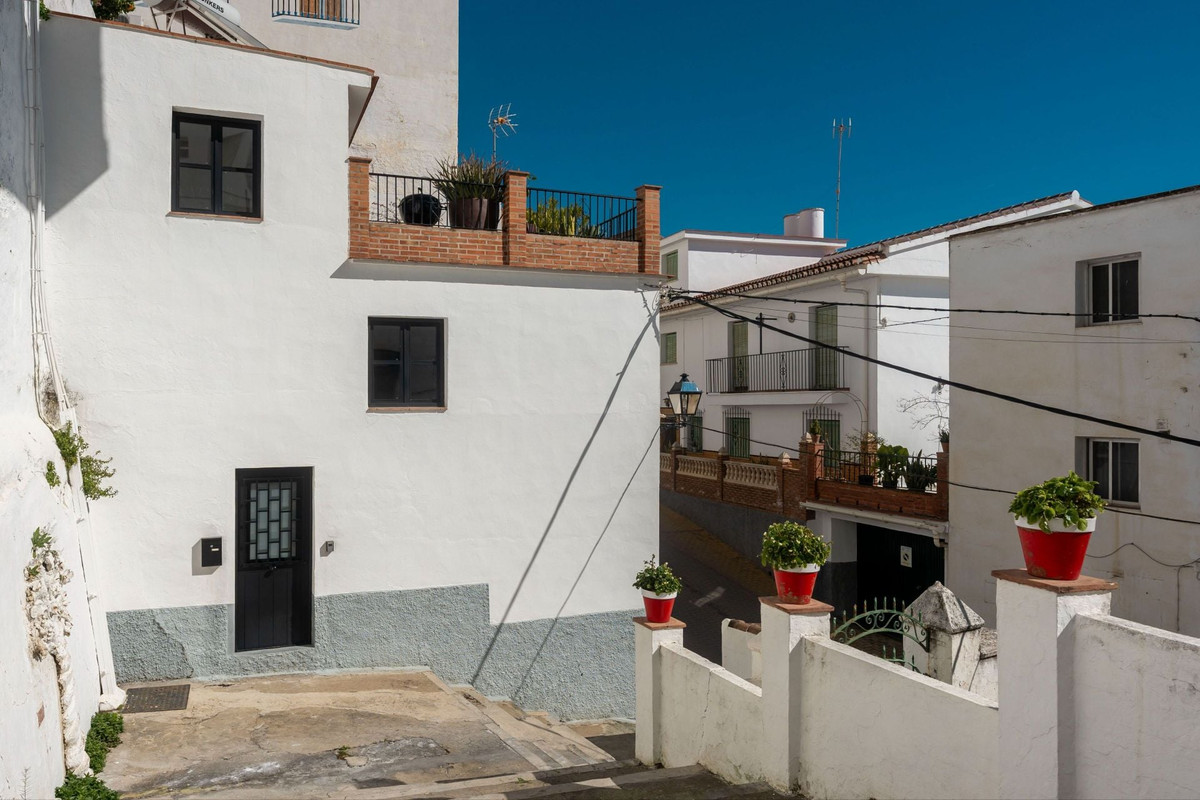 Property main view 37