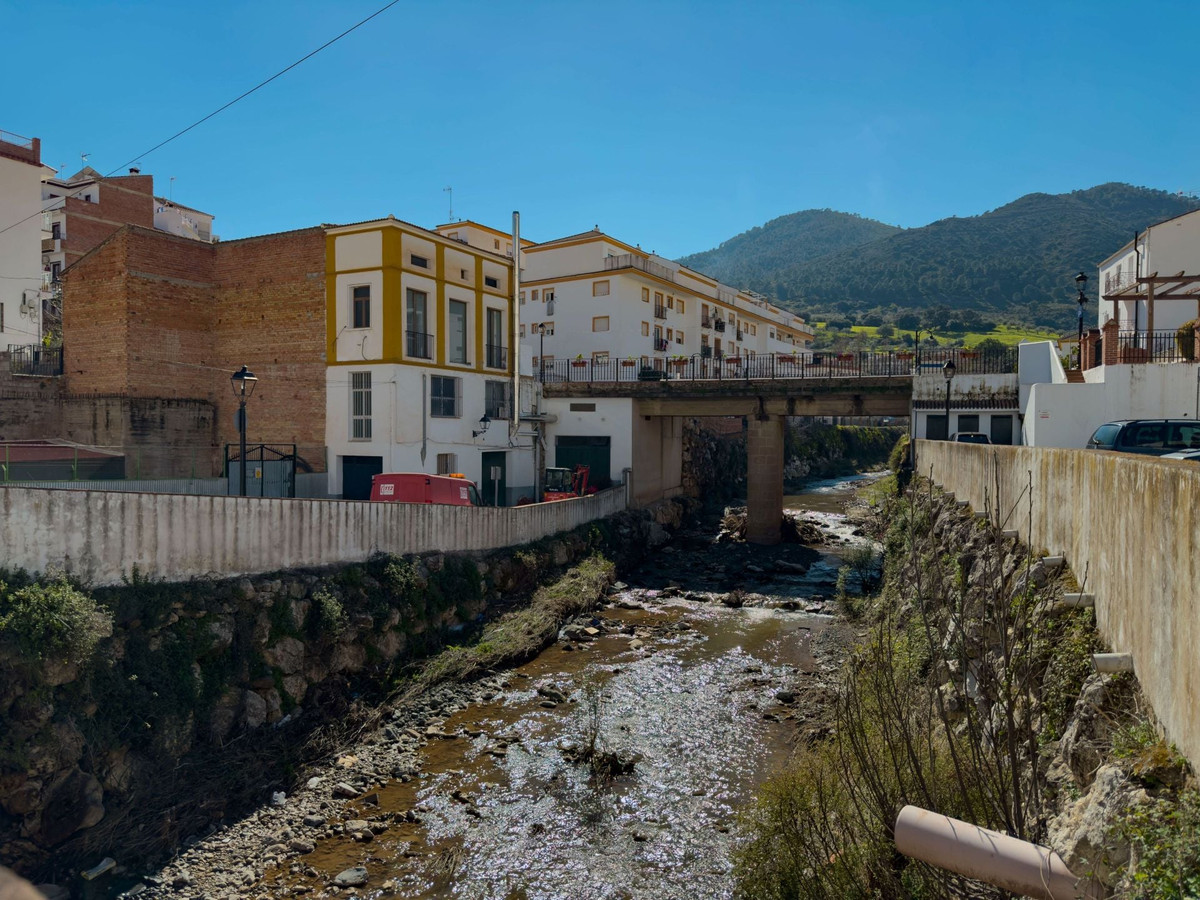 Property main view 42