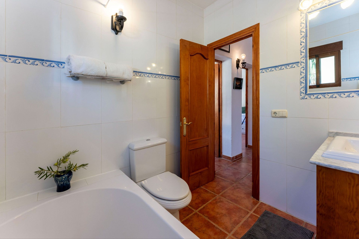 Vrijstaande Villa te koop in Tolox | 3 slaapkamers H5517067