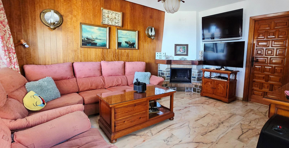 Huis te koop in Torre de Benagalbón | 4 slaapkamers H5423569