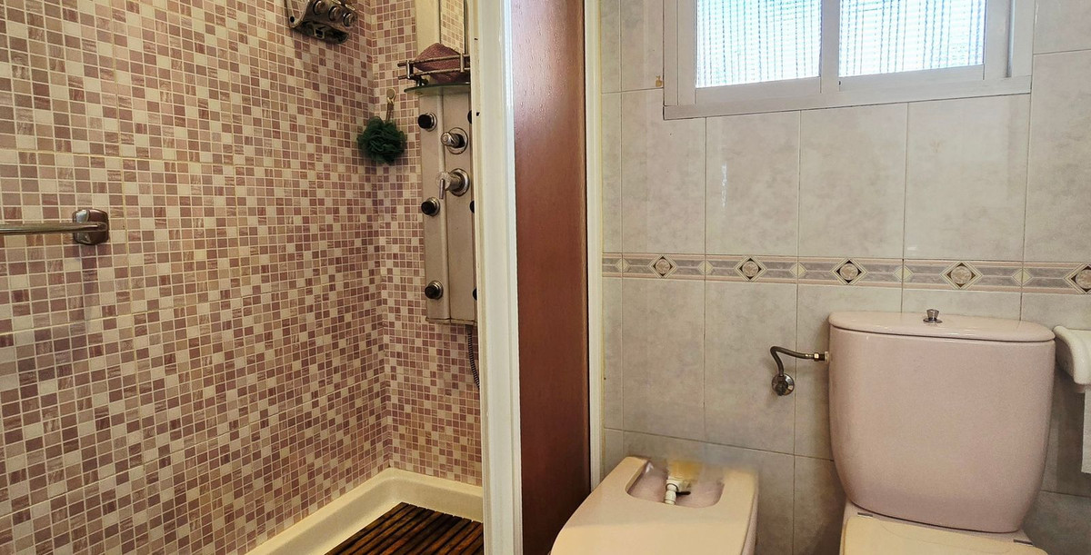 Huis te koop in Torre de Benagalbón | 4 slaapkamers H5423569