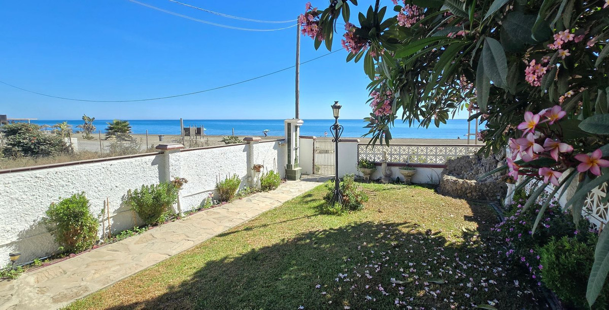 Huis te koop in Torre de Benagalbón | 4 slaapkamers H5423569