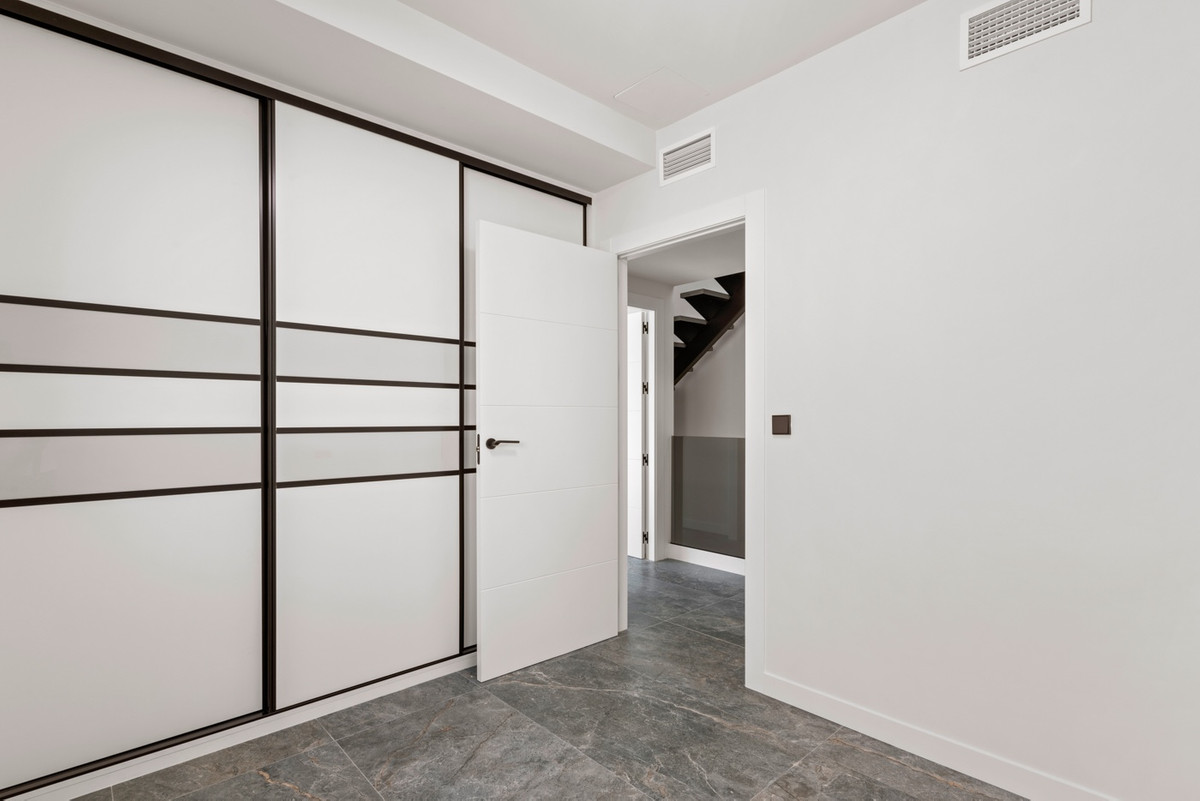 Property main view 42