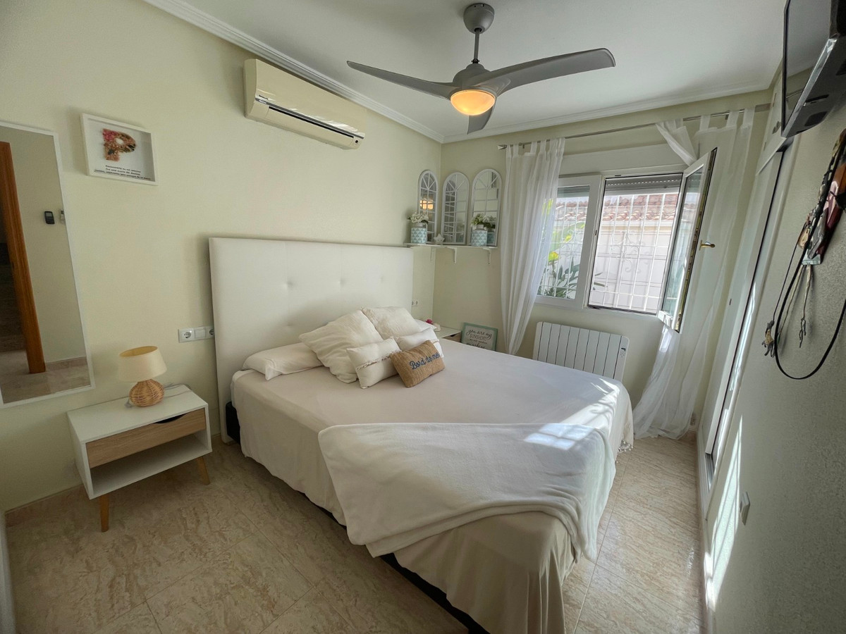 Huis te koop in Torre de la Horadada | 3 slaapkamers H5235889