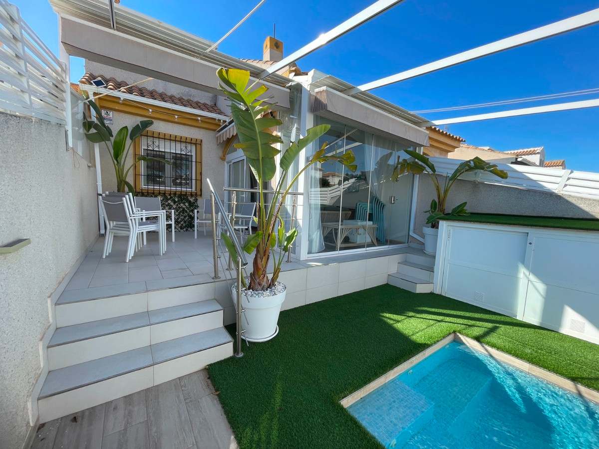 Huis te koop in Torre de la Horadada | 3 slaapkamers H5235889