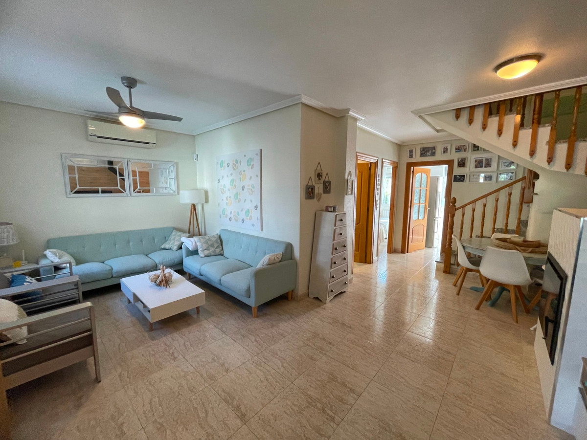 Huis te koop in Torre de la Horadada | 3 slaapkamers H5235889